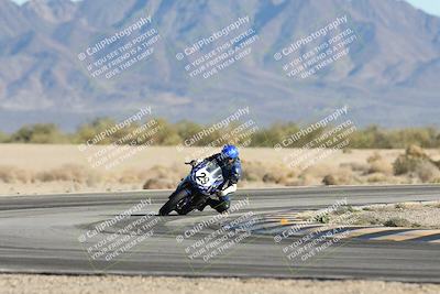 media/Dec-06-2025-CVMA (Sat) [[4a896cc04c]]/Race 8- Formula 40 MW and LW/